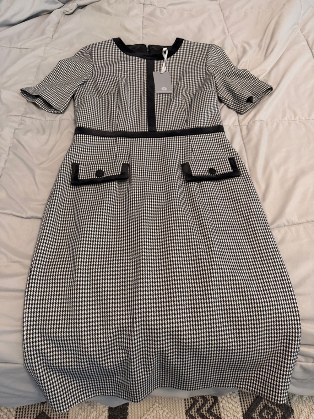 Preston & York Black and White Houndstooth Midi Dress